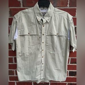 Drake Waterfowl Mens Button Down Short Sleeve Shirt with Pockets. Size Small